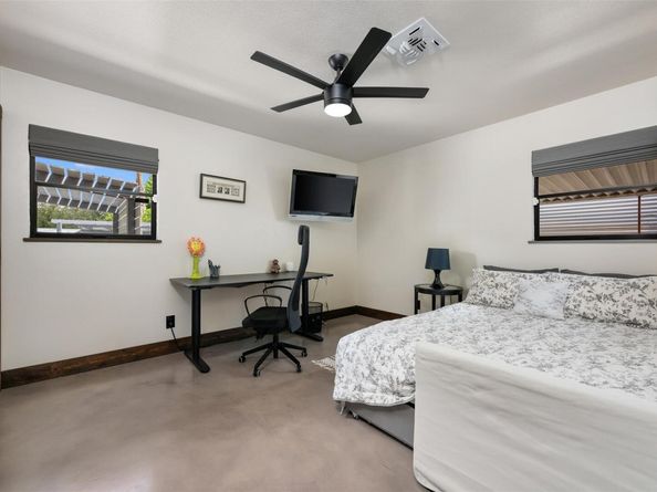1806 Rogge LN, Austin TX 78723
