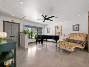 1806 Rogge LN, Austin TX 78723