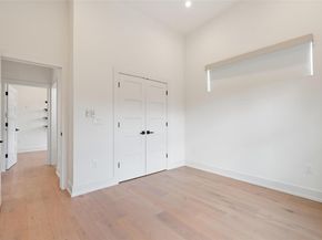 108 Tillery ST 1, Austin TX 78702