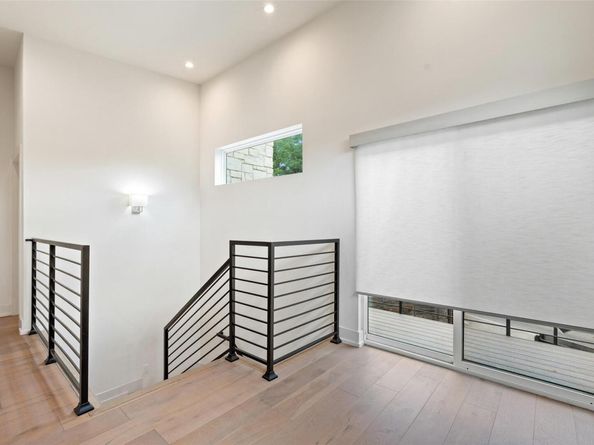 108 Tillery ST 1, Austin TX 78702