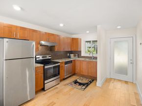 909 Reinli ST 136, Austin TX 78751