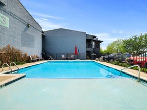 909 Reinli ST 136, Austin TX 78751