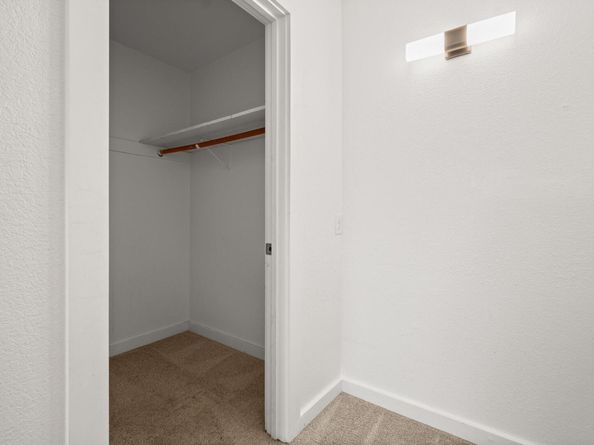 300 E Croslin ST 106, Austin TX 78752