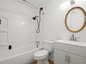 300 E Croslin ST 106, Austin TX 78752