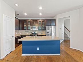 7220 Wyoming Springs DR 104, Round Rock TX 78681