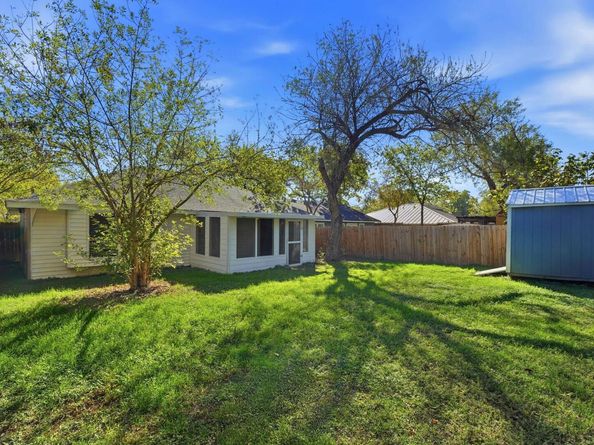 5704 Hammermill RUN, Austin TX 78744