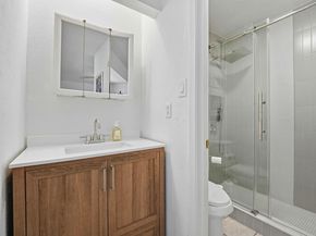 5704 Hammermill RUN, Austin TX 78744