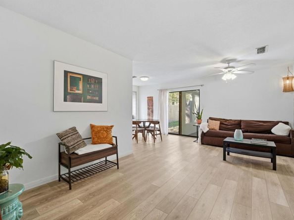 5704 Hammermill RUN, Austin TX 78744