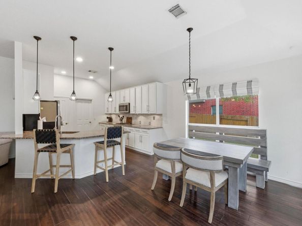 5313 Concho Creek BND, Austin TX 78735