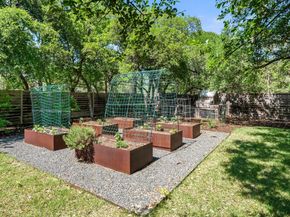 3 Chris Cove, Austin TX 78746