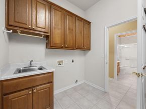 104 Lariat drive DR, Georgetown TX 78633