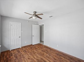 7321 Shadywood DR, Austin TX 78745