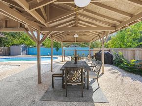 7321 Shadywood DR, Austin TX 78745