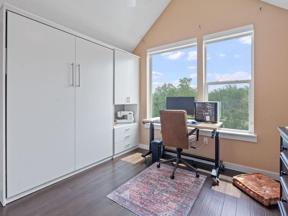 3105 Aldwyche DR, Austin TX 78704