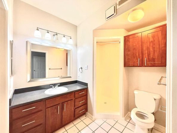 6804 N Capital Of Texas Highway 226, Austin TX 78731