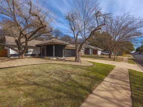 2404 Monarch DR, Austin TX 78748