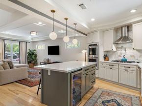1006 Avondale RD, Austin TX 78704