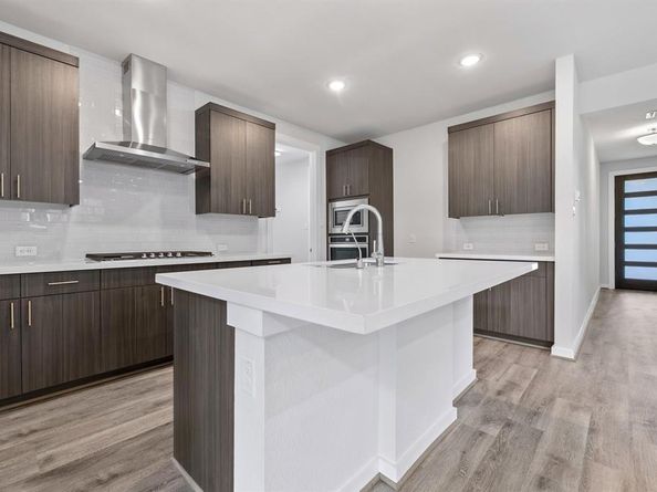 144 Alicante LN, Liberty Hill TX 78642