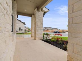 144 Alicante LN, Liberty Hill TX 78642