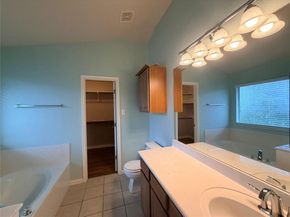 11901 Buzz Schneider LN, Austin TX 78748