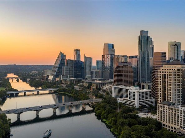 70 Rainey ST 1503, Austin TX 78701