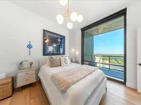 70 Rainey ST 1503, Austin TX 78701