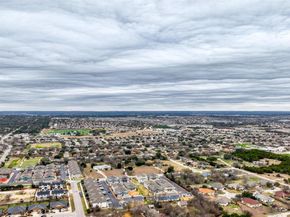 408 Horseshoe DR, Leander TX 78641