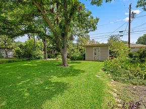1314 Cloverleaf DR, Austin TX 78723