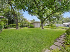1314 Cloverleaf DR, Austin TX 78723