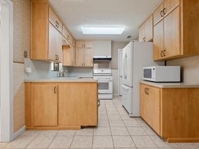 1314 Cloverleaf DR, Austin TX 78723