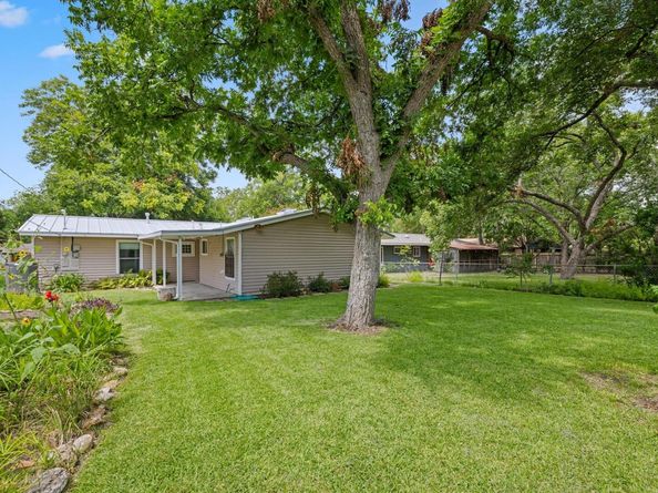 1314 Cloverleaf DR, Austin TX 78723