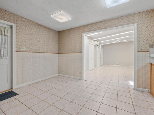 1314 Cloverleaf DR, Austin TX 78723