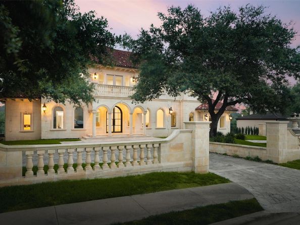 2005 Far Gallant Dr, Austin TX 78746