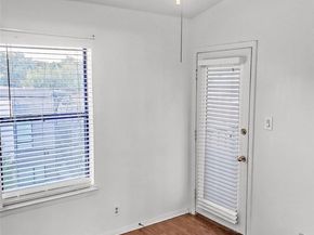 106 E 30th ST 305, Austin TX 78705