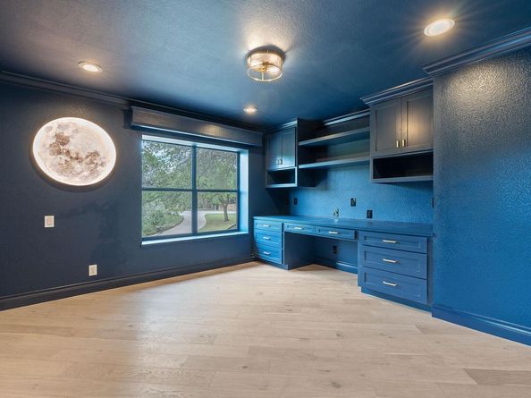 7315 Oak Shores DR, Austin TX 78730