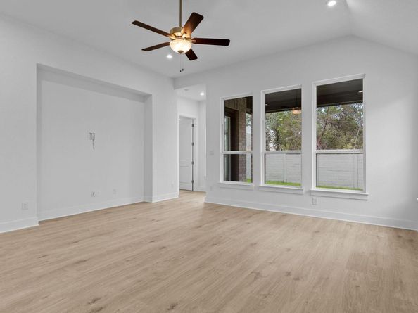 421 Hickory Springs TRL, Georgetown TX 78628