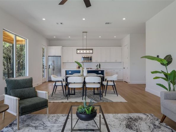 20202 Lincoln CV, Lago Vista TX 78645