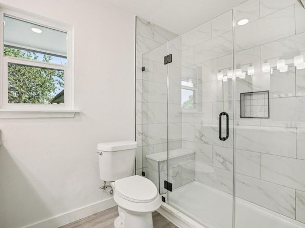 5101 Woodmoor DR, Austin TX 78721