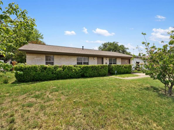 105 E St Johns Ave, Austin TX 78752
