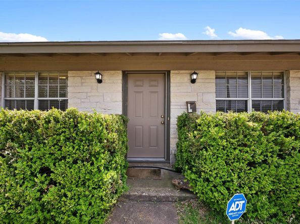 105 E St Johns Ave, Austin TX 78752