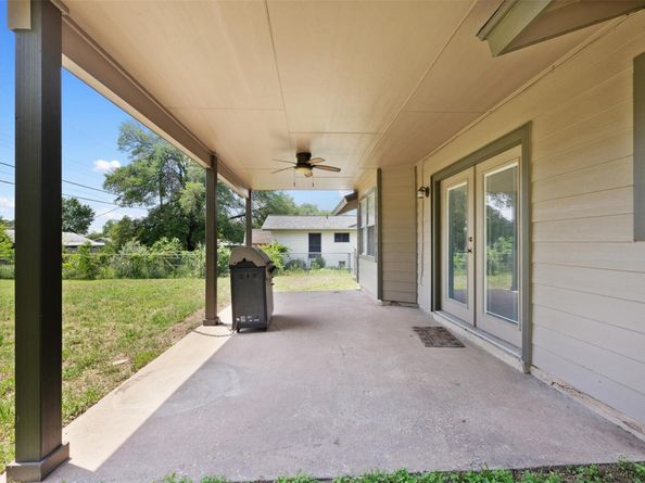 105 E St Johns Ave, Austin TX 78752