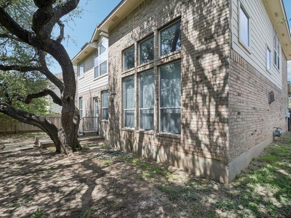 9401 Kisoba TER, Austin TX 78749