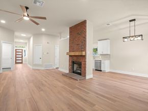 8802 Ampezo TRL, Austin TX 78749
