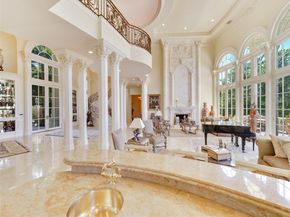 2300 Portofino Ridge DR, Austin TX 78735