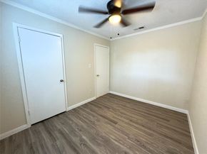 4503 E Stassney LN, Austin TX 78744