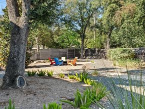 6800 Menchaca RD 37, Austin TX 78745