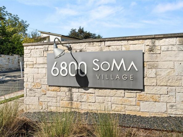 6800 Menchaca RD 37, Austin TX 78745