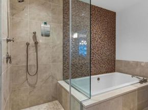 200 Congress Ave 14A, Austin TX 78701