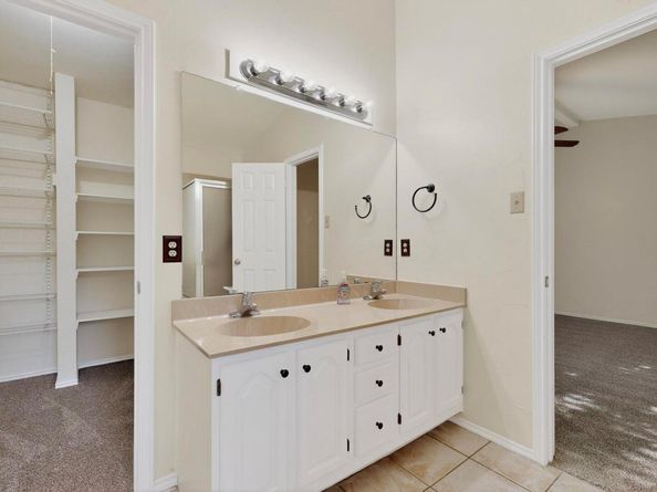13105 Bidwell DR, Austin TX 78729
