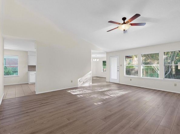 13105 Bidwell DR, Austin TX 78729